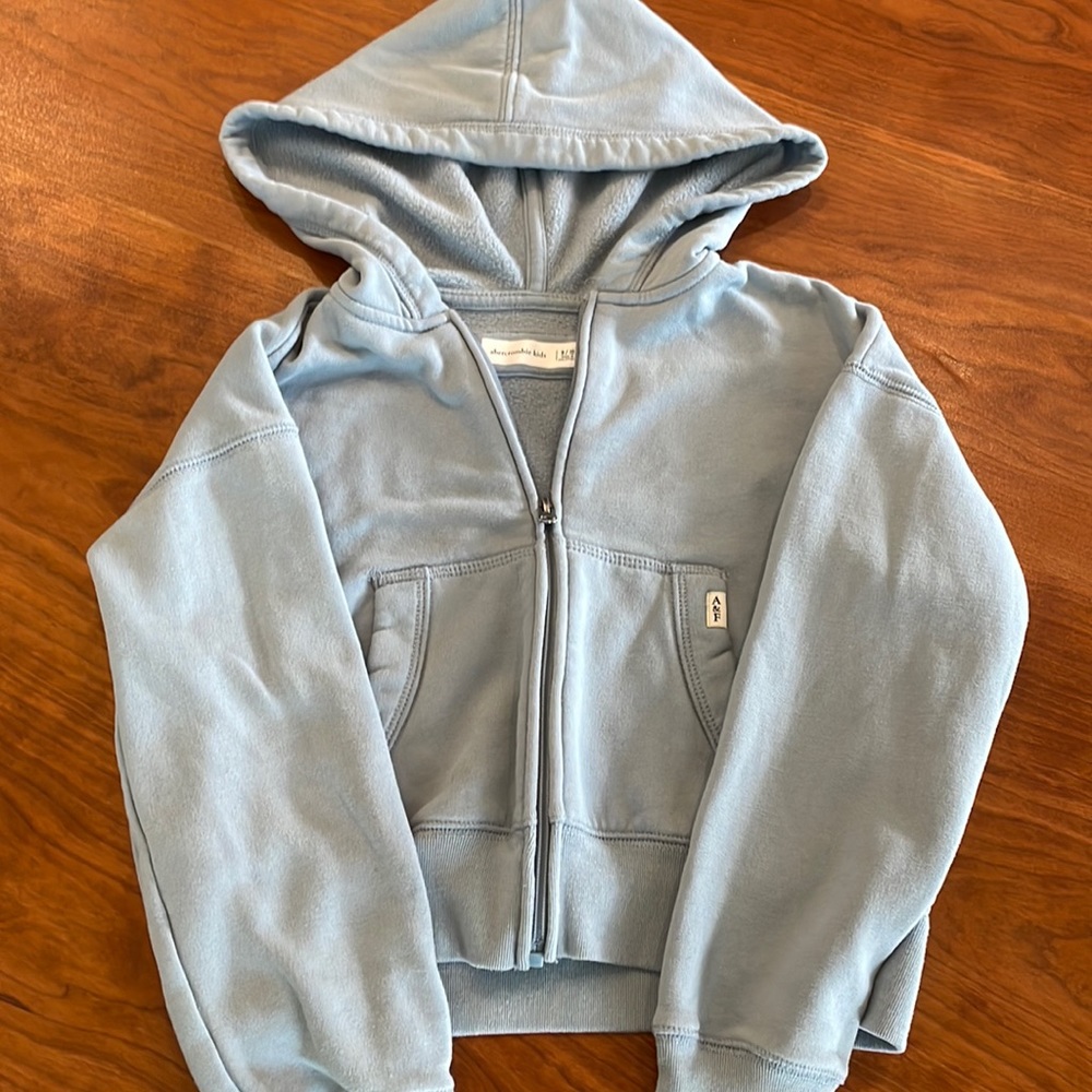 Abercrombie Kids zip up cropped hoodie size 9-10